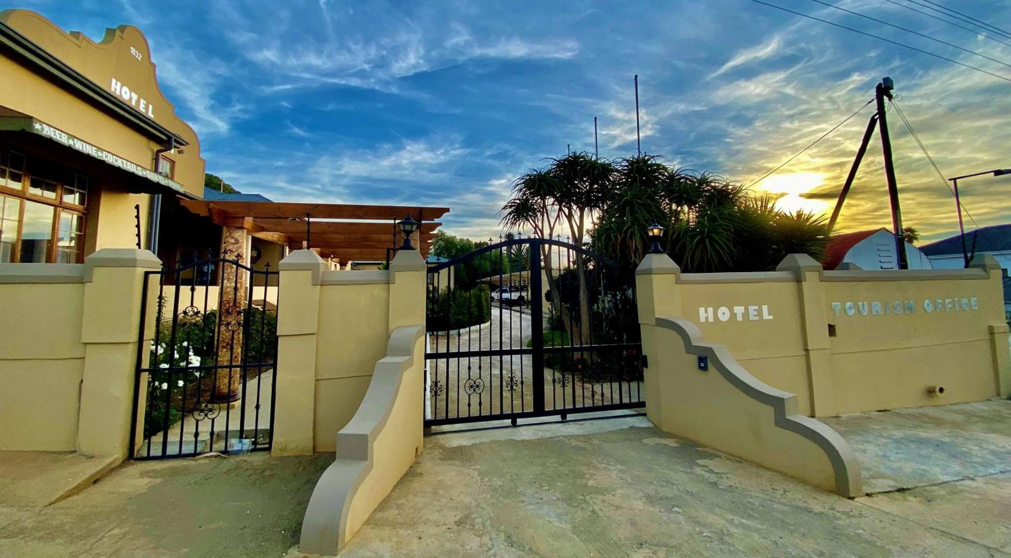 Schulteheim Hotel Uniondale  Εξωτερικό φωτογραφία