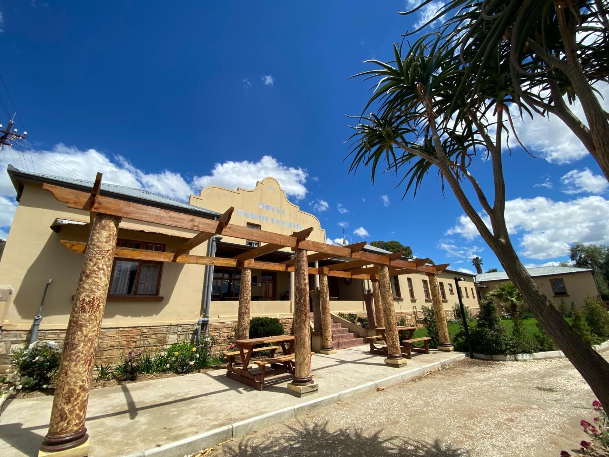 Schulteheim Hotel Uniondale  Εξωτερικό φωτογραφία