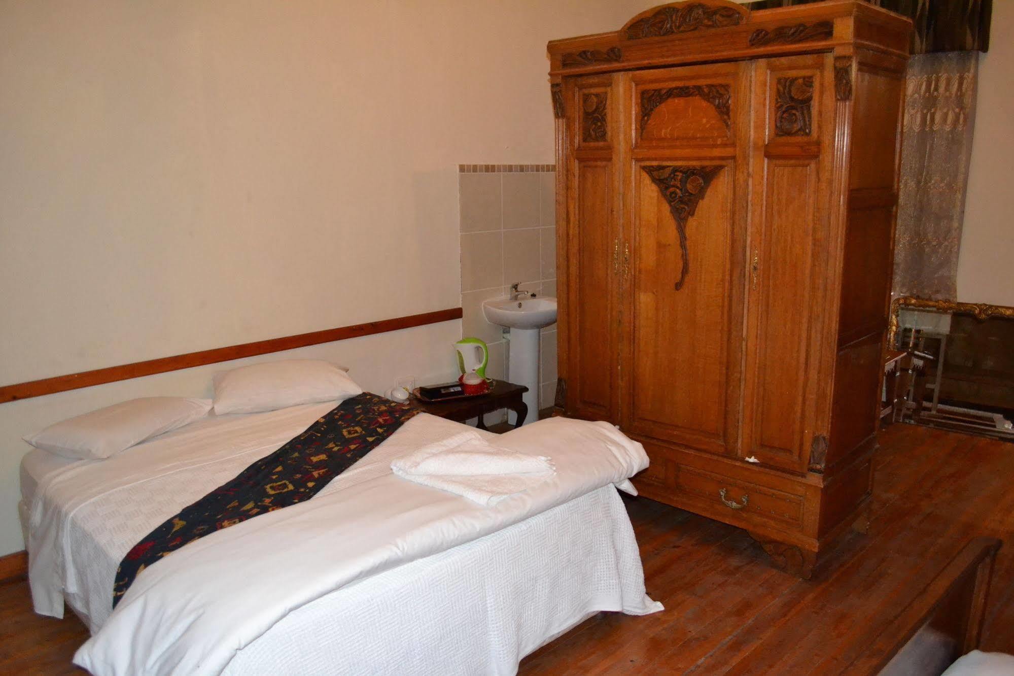 Schulteheim Hotel Uniondale  Εξωτερικό φωτογραφία