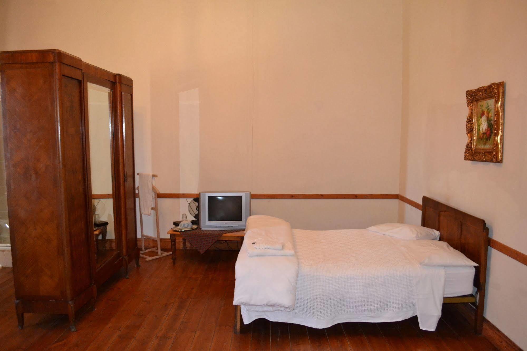 Schulteheim Hotel Uniondale  Εξωτερικό φωτογραφία